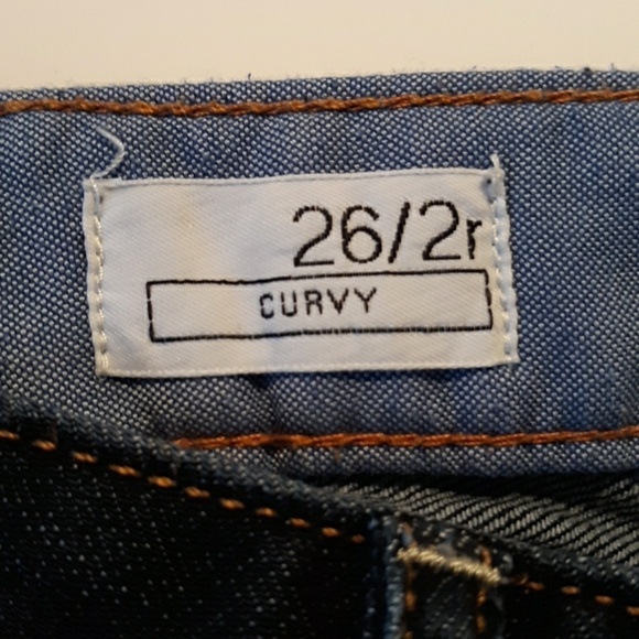 Gap size 2 / 26waist - Picture 3 of 4